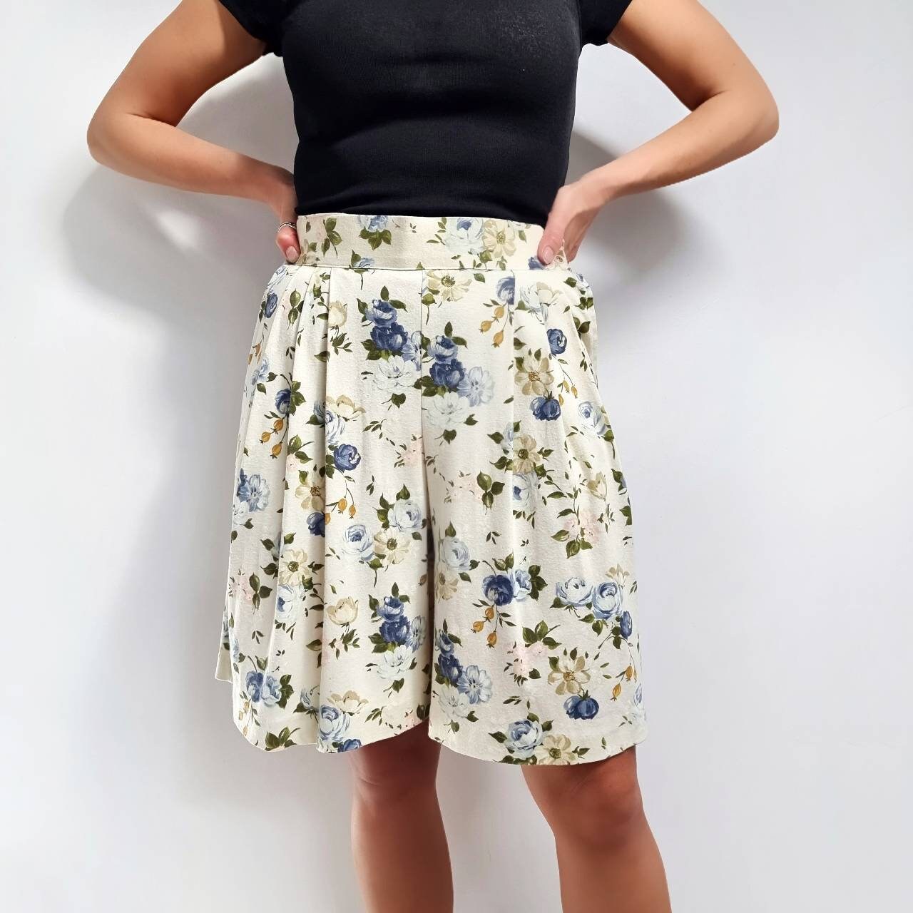 Vintage Floral Long Skirt Shorts // Jersey Cream Flower Print  
