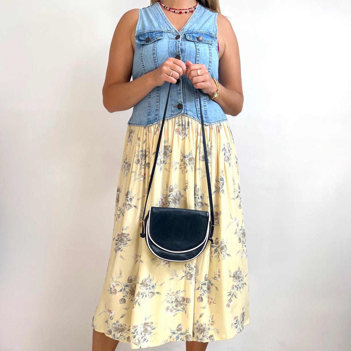 Vintage Navy & White Leather Handbag w Gold Detail | Long Skinny Strap Nautical Bag | Small, photo 2 sur 5
