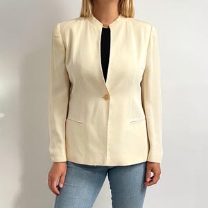 90s Vintage MANI Pastel Yellow Blazer | Ladies Smart Minimalist Jacket | Medium