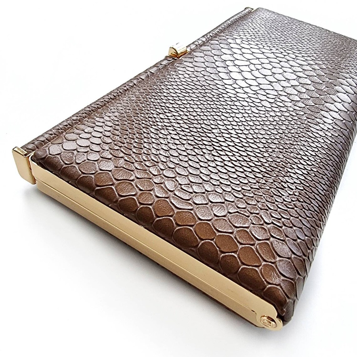 80's Vintage Brown Embossed & Gold Vegan Leather Clutch Bag | Framed Evening Handbag | Made in England, photo 3 sur 5