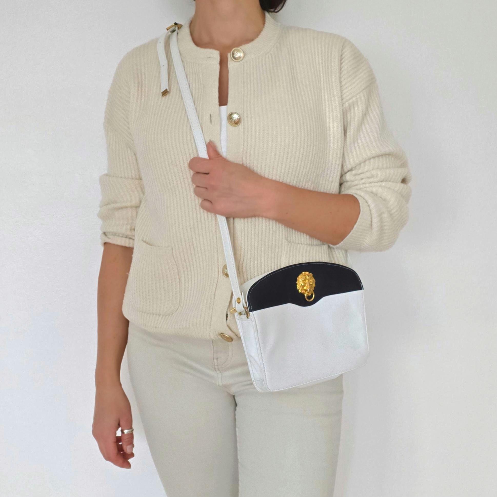 Gold lion handbag - Etsy 日本