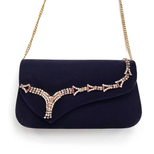 Vintage schwarze Samt Abendtasche mit Strass Verzierung | Kleine Schulter Handtasche W Gold Kette Trageriemen | Stoff-Clutch