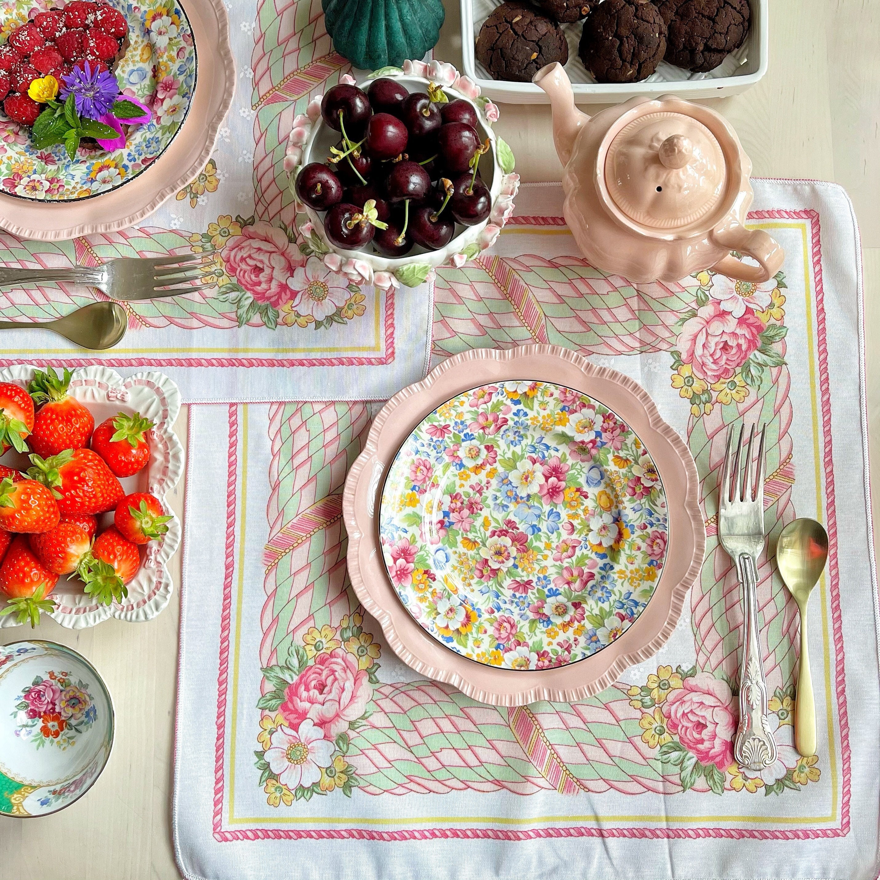 80s Pink Floral Square Placemats | NEW Vintage Set of 6 Square Fabric Napkins