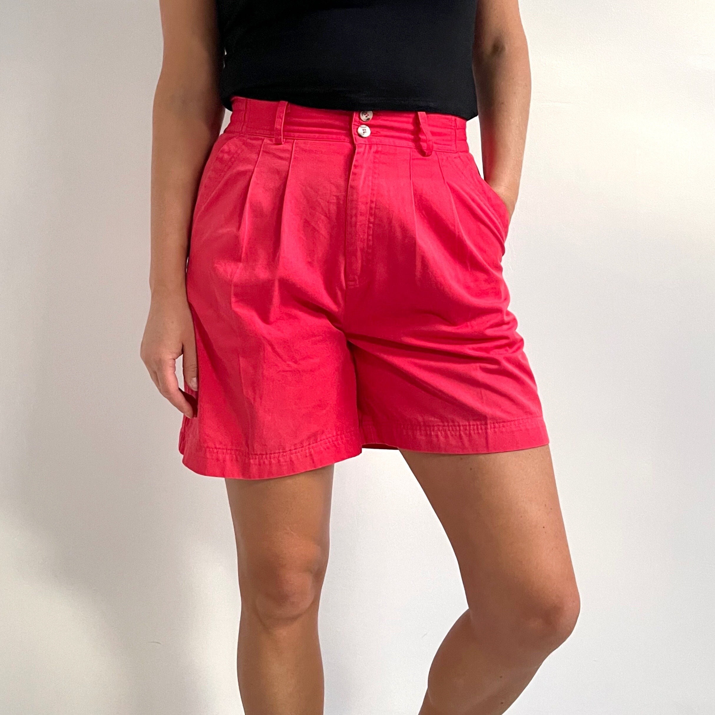 Vintage Ladies Smart Red Shorts | Bright Pleated Short