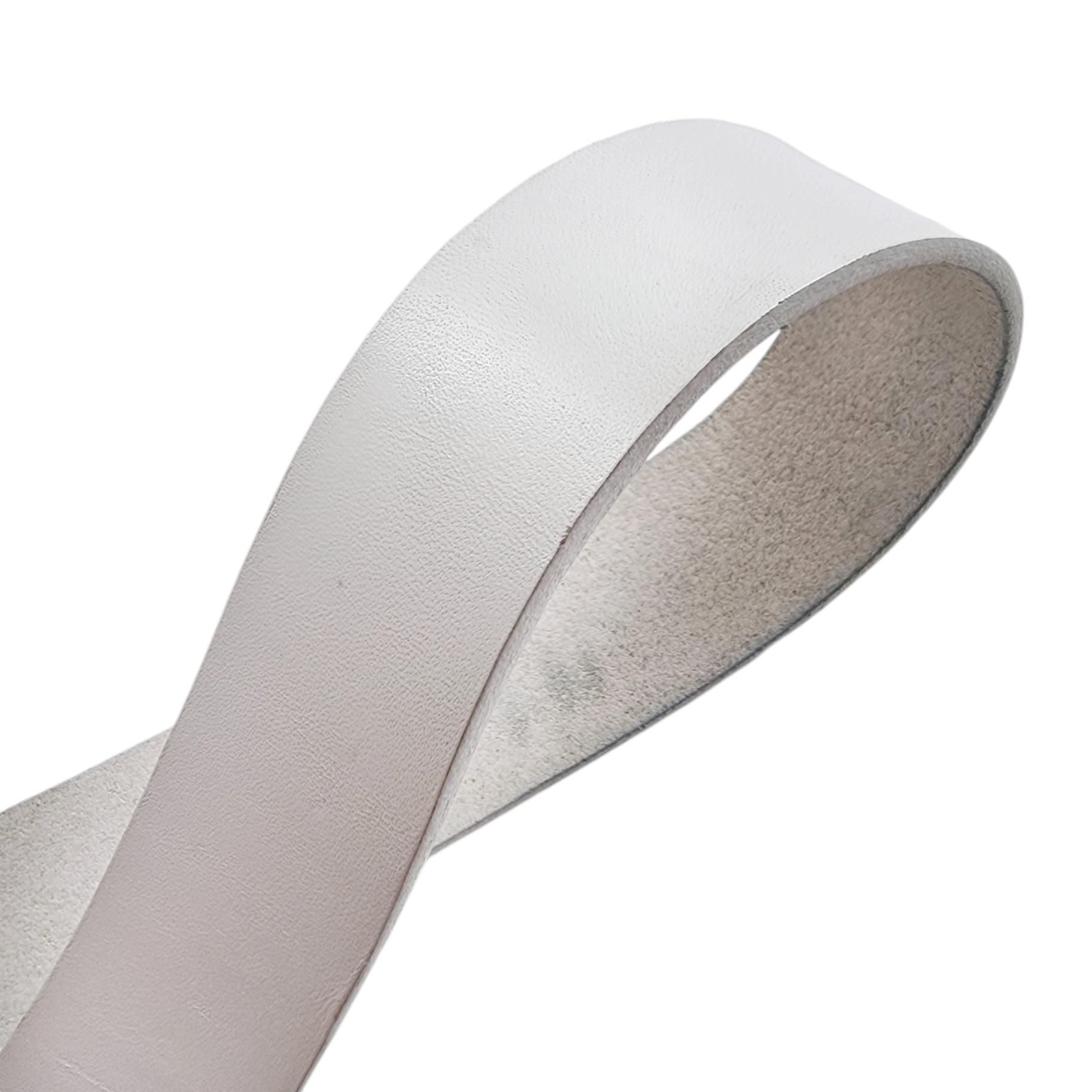 Vintage minimalist white bone leather Mod slip through Belt adjustable Vintage Belts w/ USMECO Paris Buckle | White Leather | Size  main image 3
