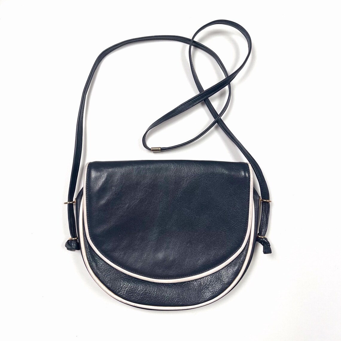 Vintage Navy & White Leather Handbag w Gold Detail | Long Skinny Strap Nautical Bag | Small, photo 4 sur 5