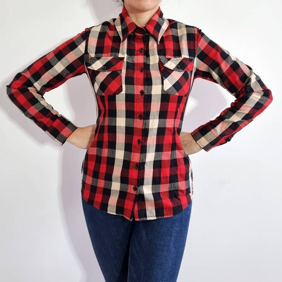 Red and black check store shirt for girl online