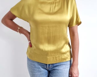 Blusa de satén vintage de seda amarilla dorada para mujer, manga corta, talla pequeña