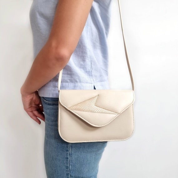 Small cream handbag best sale