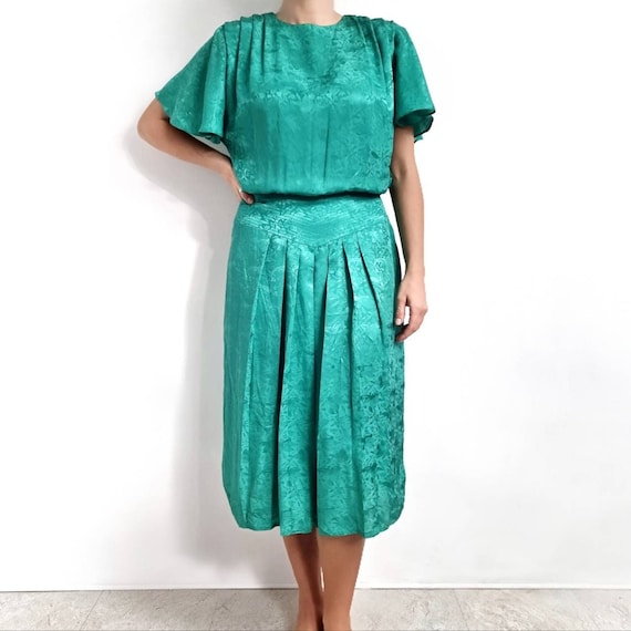 Vintage Emerald Green Jacquard Midi Dress // Blouson Top Short Sleeves Dress // Medium
