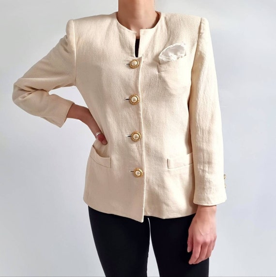 80's Vintage Cream Wool Blazer With Gold & Pearl Buttons // Ladies Smart  Collarless Jacket // Medium - Etsy