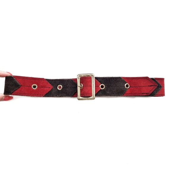 Vintage Red & Brown Geometric Pattern Suede Belt With Brass  display picture 1