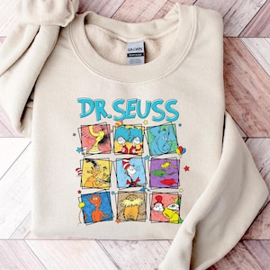 Dr. Seuss Shirt, Dr. Seuss Day Sweatshirt, Dr. Seuss The Eras Tour Shirt, Dr.Seuss Charakter, Lesetag Shirt, Lehrerleben, in ganz Amerika