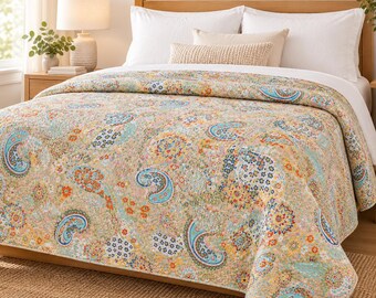 Crèmebeige katoenen Kantha-quilt met paisleyprint, handgestikt, tweepersoonsbedovertrek (90x108 inch), veelkleurige bloemenprint