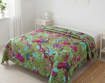Sustainable Decor Handmade Kantha Quilt, Floral Print Cotton Bedspread, Bohemian Bedding Twin or Queen Size Kantha Throw Quilt for Bedroom