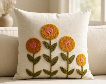 Tufted Floral Cushion Cover Mustard Yellow Flower Pillow Case Boho Farmhouse Sofa Bedroom Decor Textured Home Accent 40x40 45x45 cm