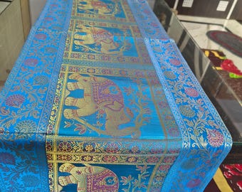 Chemin de table bleu roi à motif éléphant, accessoire de table en brocart doré, centre de table en soie indienne, 40 x 150 cm, décoration de table de mariage
