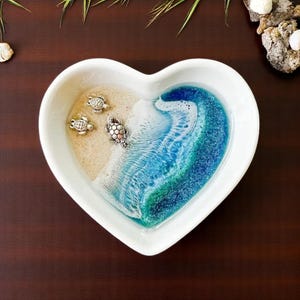 Turtle Ring Dish | Beach Engagement Gift | Ocean Wedding Ring Holder | Starfish Shell Trinket Tray | Ceramic Heart Jewelry Bowl