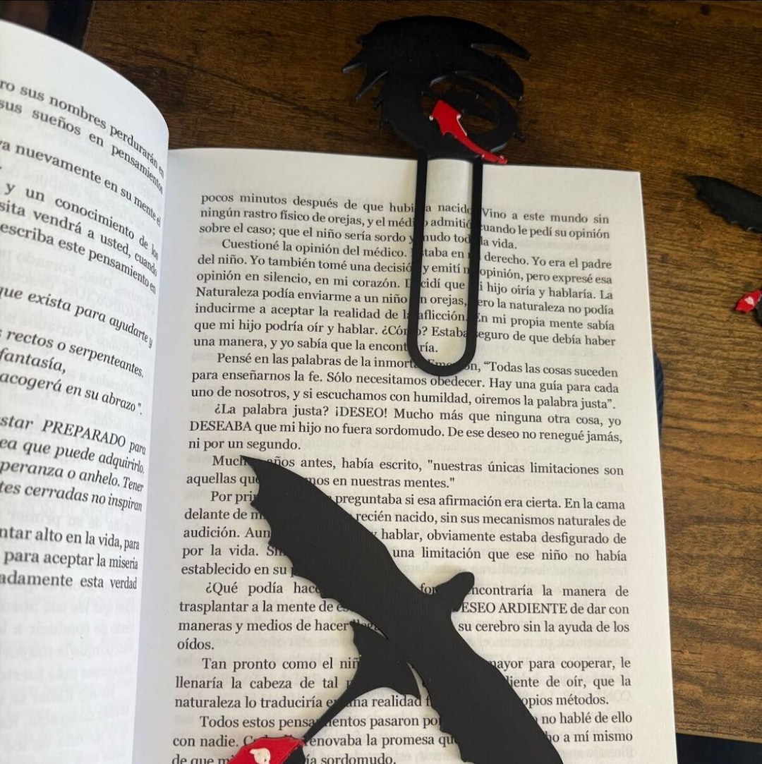 Toothless Bookmark: Handmade Dragon Silhouette - How to Train Your ...