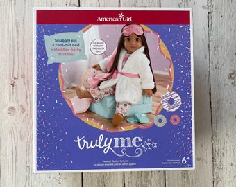 American Girl Truly Me Sweetest Slumber Party Set (Donut Theme)