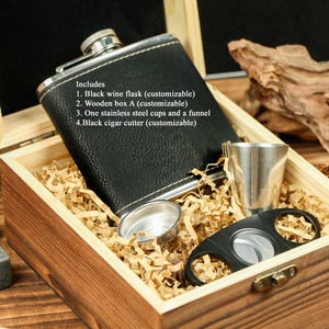 Groomsmen Proposal Gift, Flask Gift Set, Mens Cigar cutter, Sunglasses in Custom Groomsmen Gift Box, Groomsmen Gift Idea, Best Man Gift