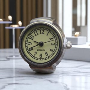 Mini Roman Numeral Watch Ring, Quartz Clock Ring, Steampunk Style Adjustable Ring, Unisex Retro Accessory, Unique Trendy Jewelry.
