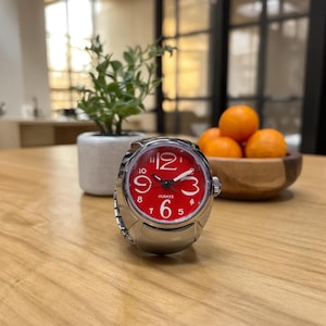 Vintage Punk Finger Watch Ring for Women Men – Retro Quartz Clock Ring, Elastic Strap Alloy Jewelry, Roman Dial Couple Gift Ring