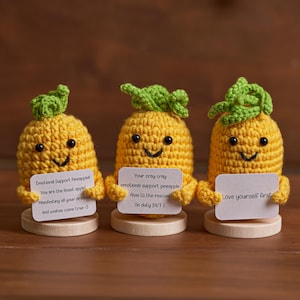 Abacaxi Positivo Feito à Mão, Brinquedo de Abacaxi Tricotado com Cartão Positivo, Boneca de Lã Fofa e Inspiradora de Abacaxi para Alegrar, Presentes de Aniversário