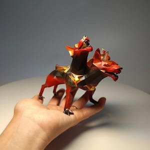 Cerberus OSRS Statue, Handbemalt