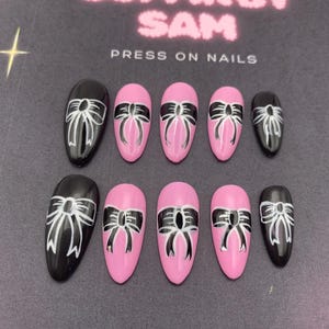 Gothic press on nails - pink - black - gifts for her - goth - bow -