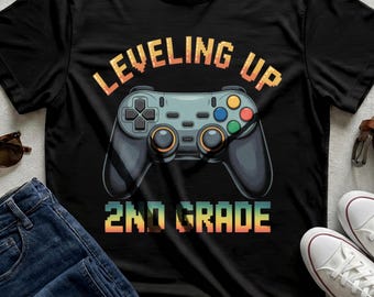 Camiseta escolar para gamers, camiseta de mando de videojuegos para la vuelta al cole de segundo grado para gamers con el lema "Subiendo de nivel"