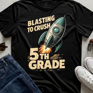 Camiseta de lanzamiento de cohete para niños de quinto grado, ropa escolar para la vuelta al cole.