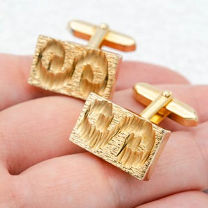 Vintage initial S cufflinks Textured gold rectangle retro cufflinks Cursive letter S cufflinks