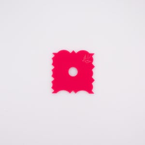 Texture Rib 4 — 4-Sided Hot Pink Pottery Texture Tool