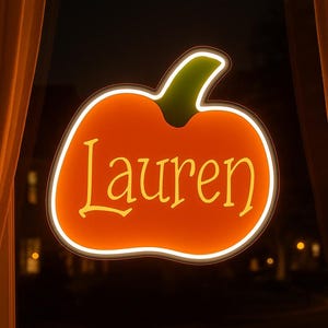 Benutzerdefinierte Hallowee Name Neon Schild, Halloween Party Zeichen, Gothic Halloween Decor, Kürbis Neon Schild, benutzerdefinierte Halloween Geschenk, Halloween Indoor Decor