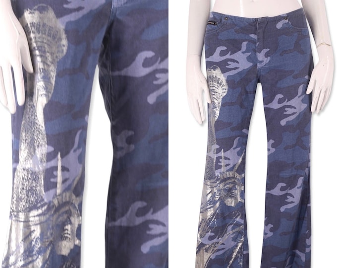 Y2K DKNY NYC Camo Print Low Rise Pants Jeans Flares Size 29. Womens, New York City Lover Theme