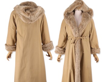 Bonnie Cashin Faux Fur Trench coat Size M, vintage 1970s Russ Taylor tie coat, Fake fur lined Hooded Weatherproof winter 70s