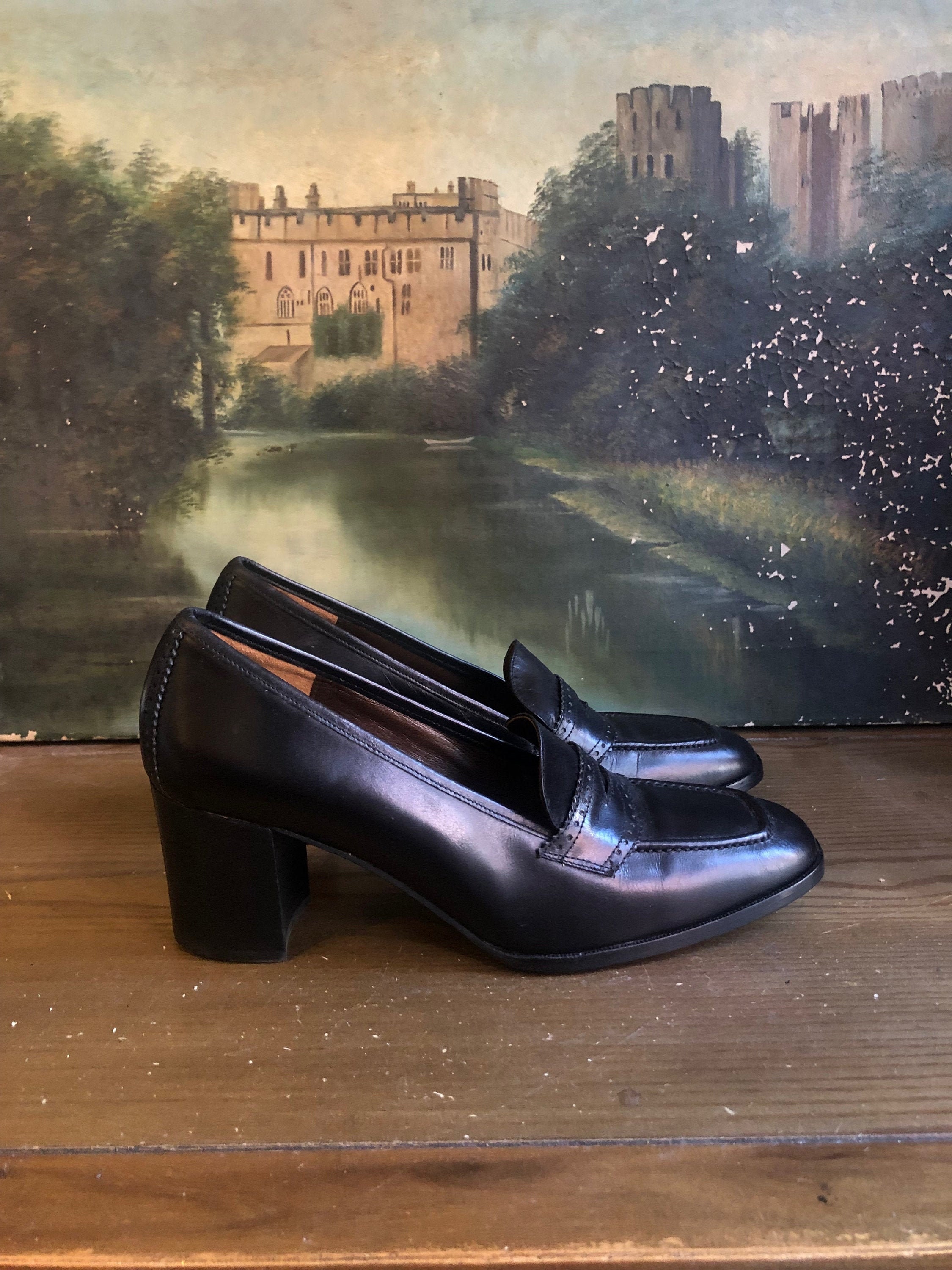 womens black loafers size 9