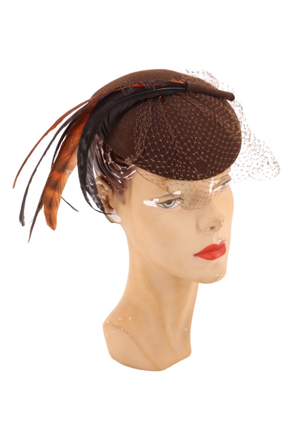 40s 50s brown feather oval tilt hat / vintage 194… - image 3