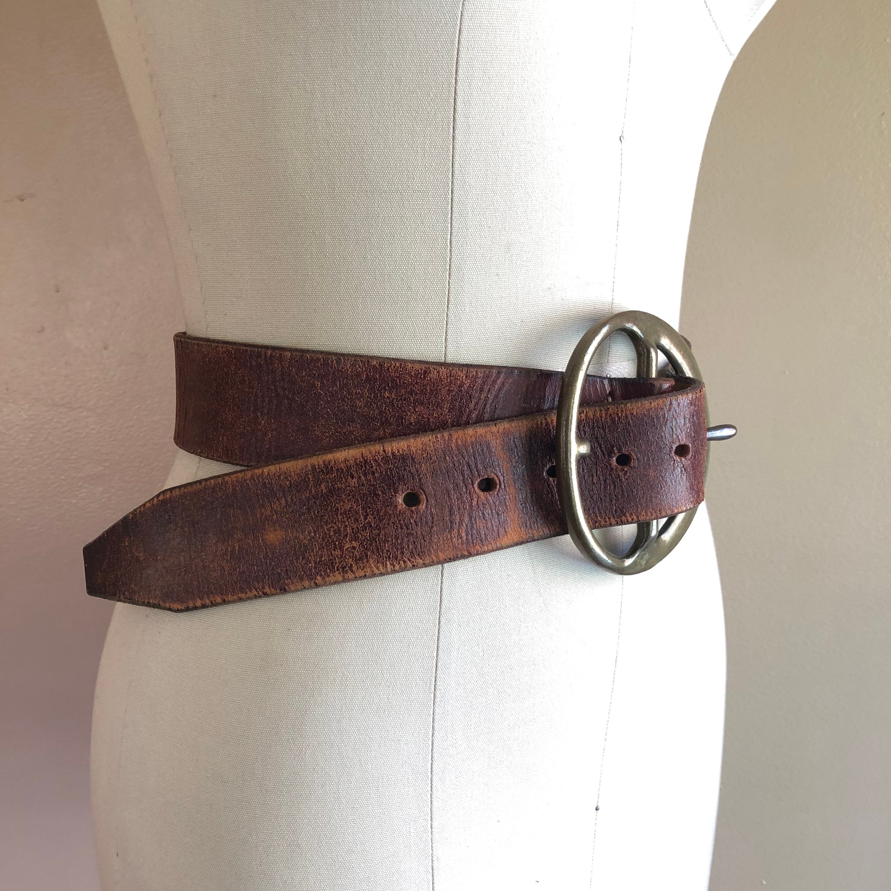 70s brown leather & brass large buckle belt / vintage 1970s Woodstock