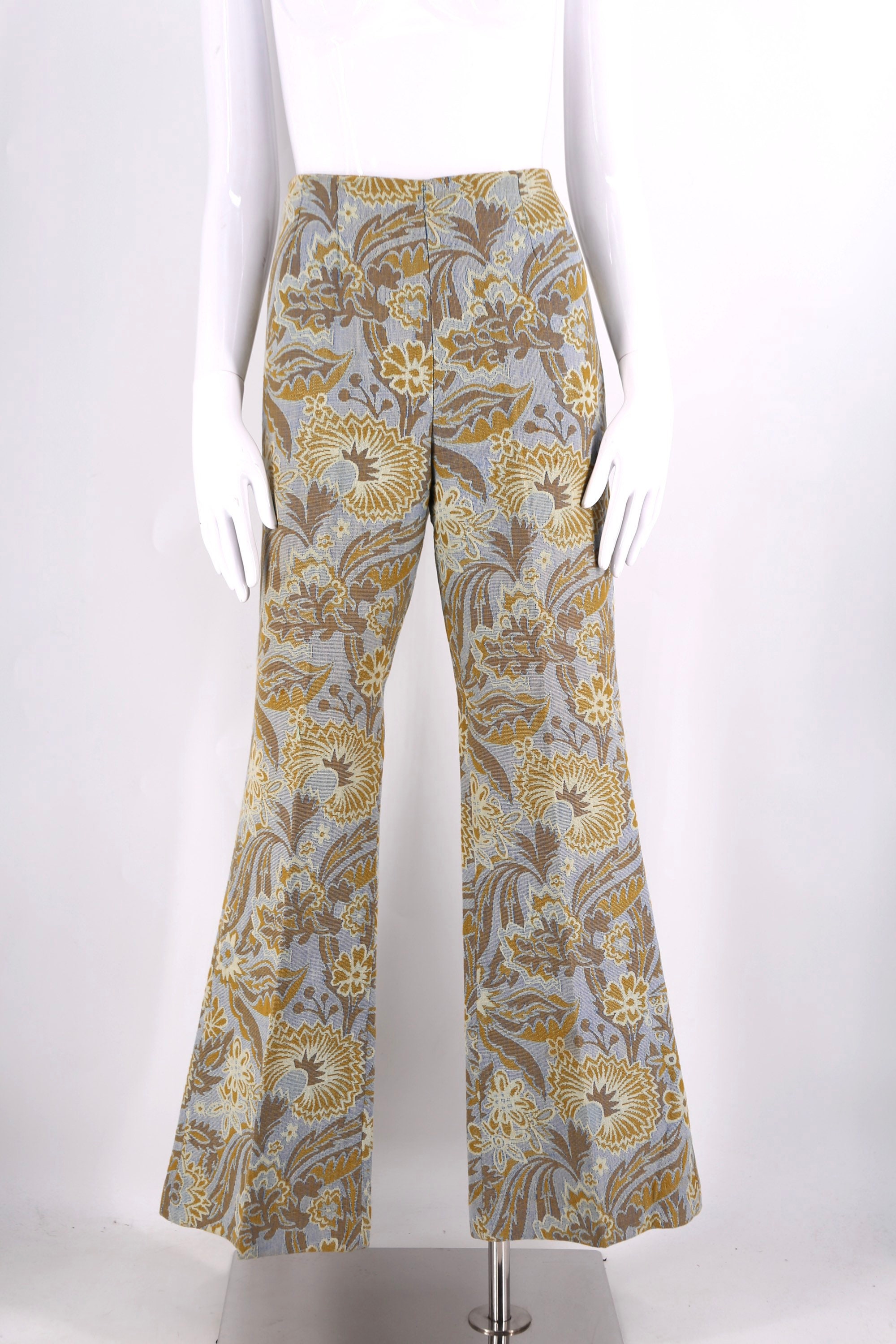 60s TAPESTRY floral bell bottoms pants sz 28 / vintage 1960s Country ...