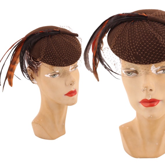 40s 50s brown feather oval tilt hat / vintage 194… - image 1