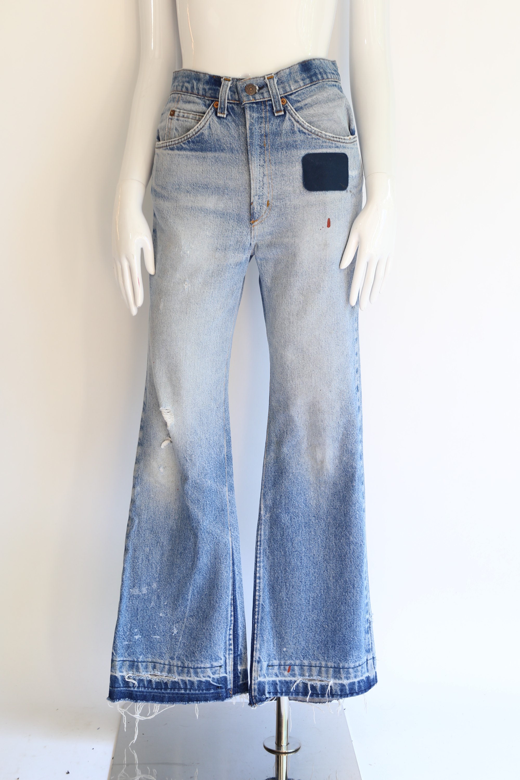 70s LEVIS 517 bells jeans 28 / vintage 1970s medium wash 646 70s LEVIS 517 bells jeans 28 / vintage 1970s medium wash 646