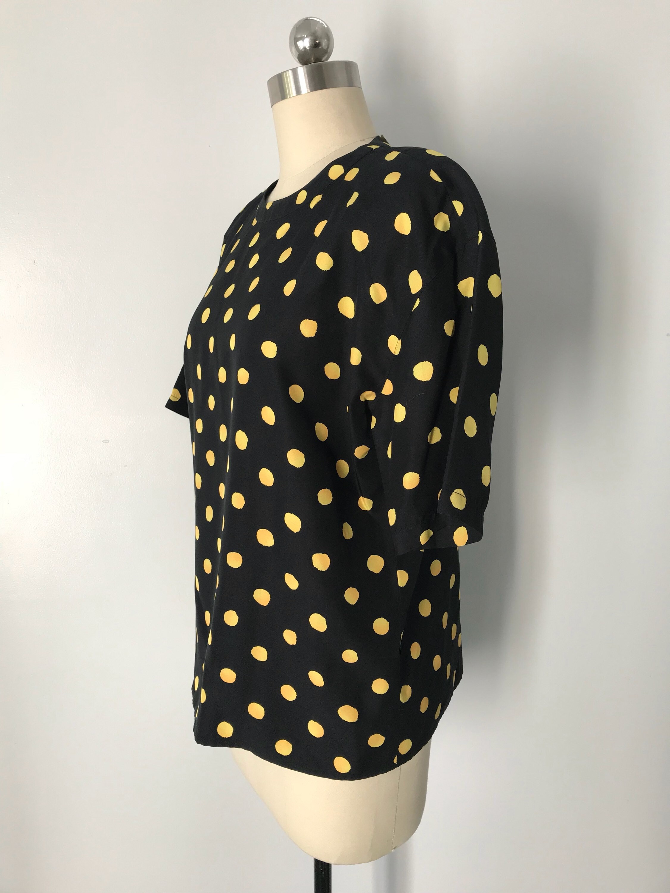 Zara, Tops, Zara Classic Polka Dot Blouse