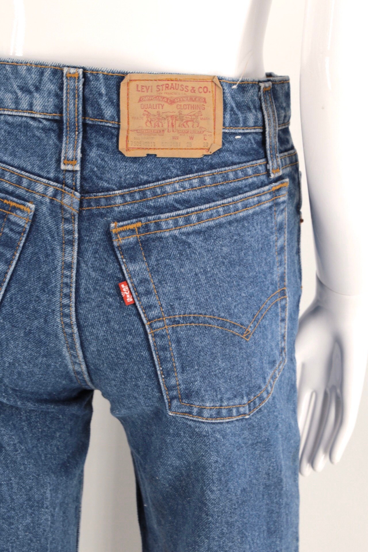 levis student fit