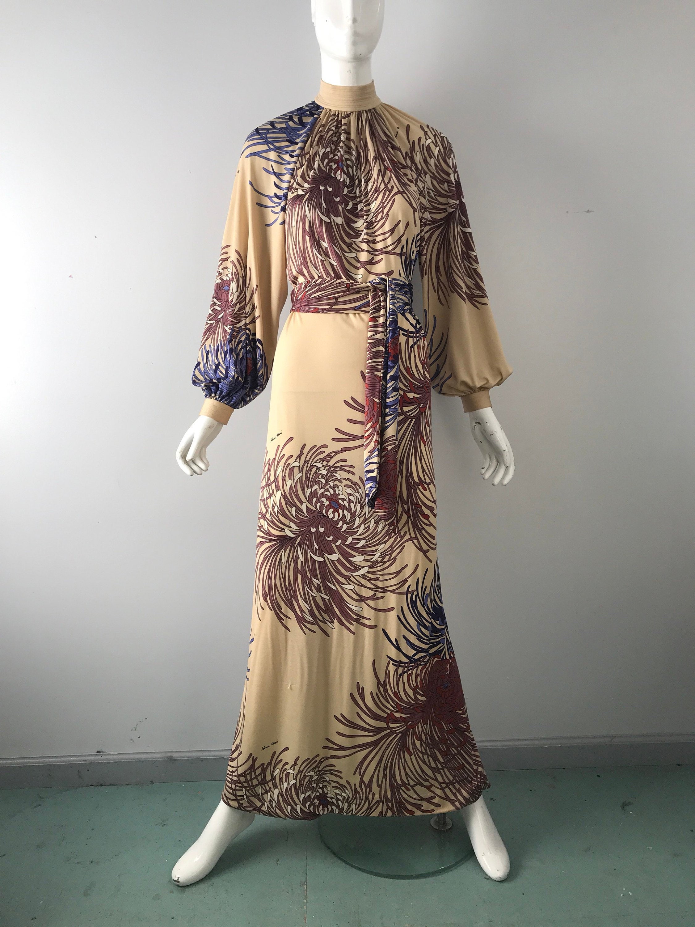 Hanae Mori 70s Dress Vintage Chrysanthemum Print Jersey Hanae Mori 70s Dress Vintage Chrysanthemum Print Jersey