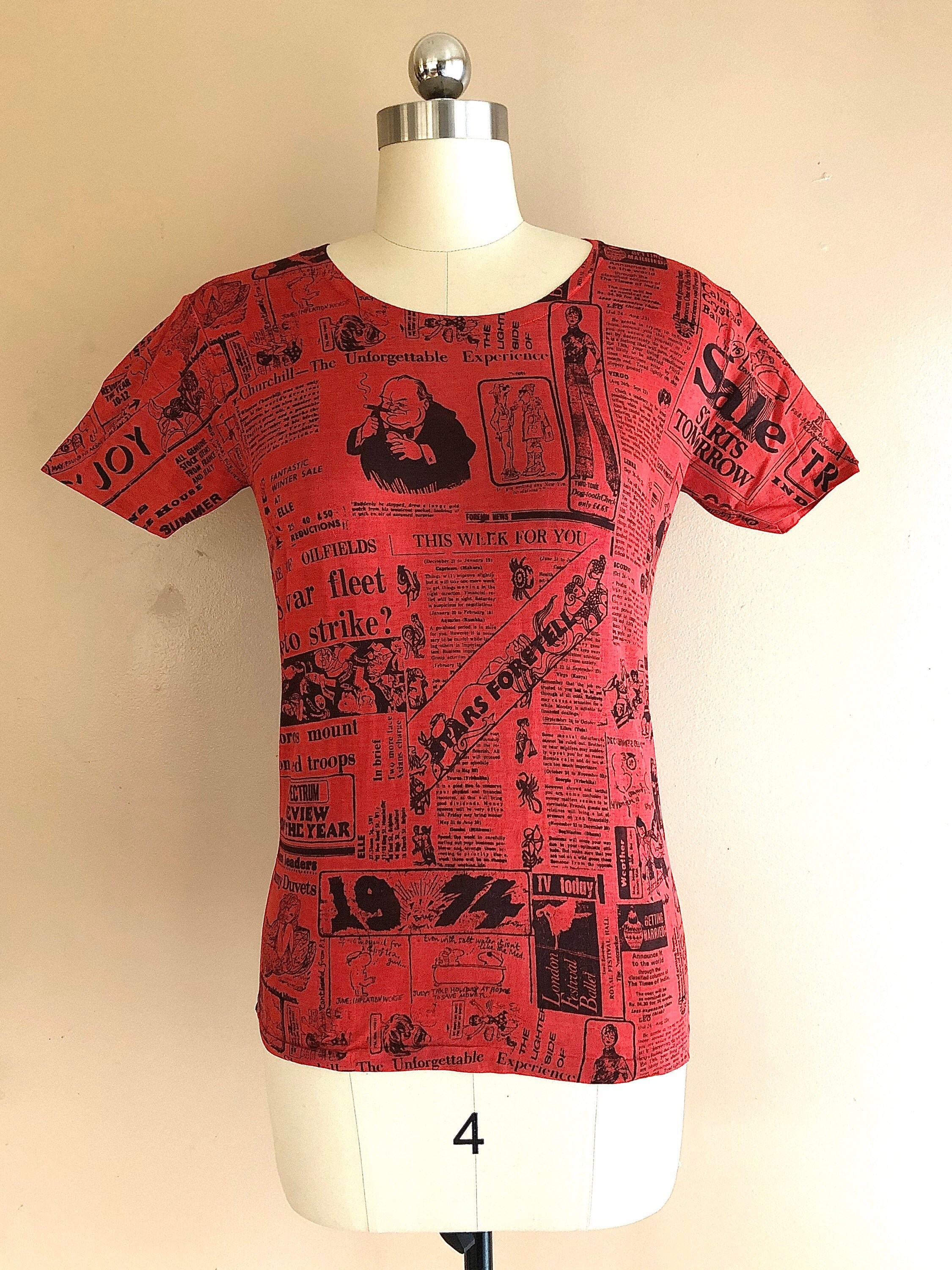70s British newspaper print graphic novelty T shirt / 1974 horoscope