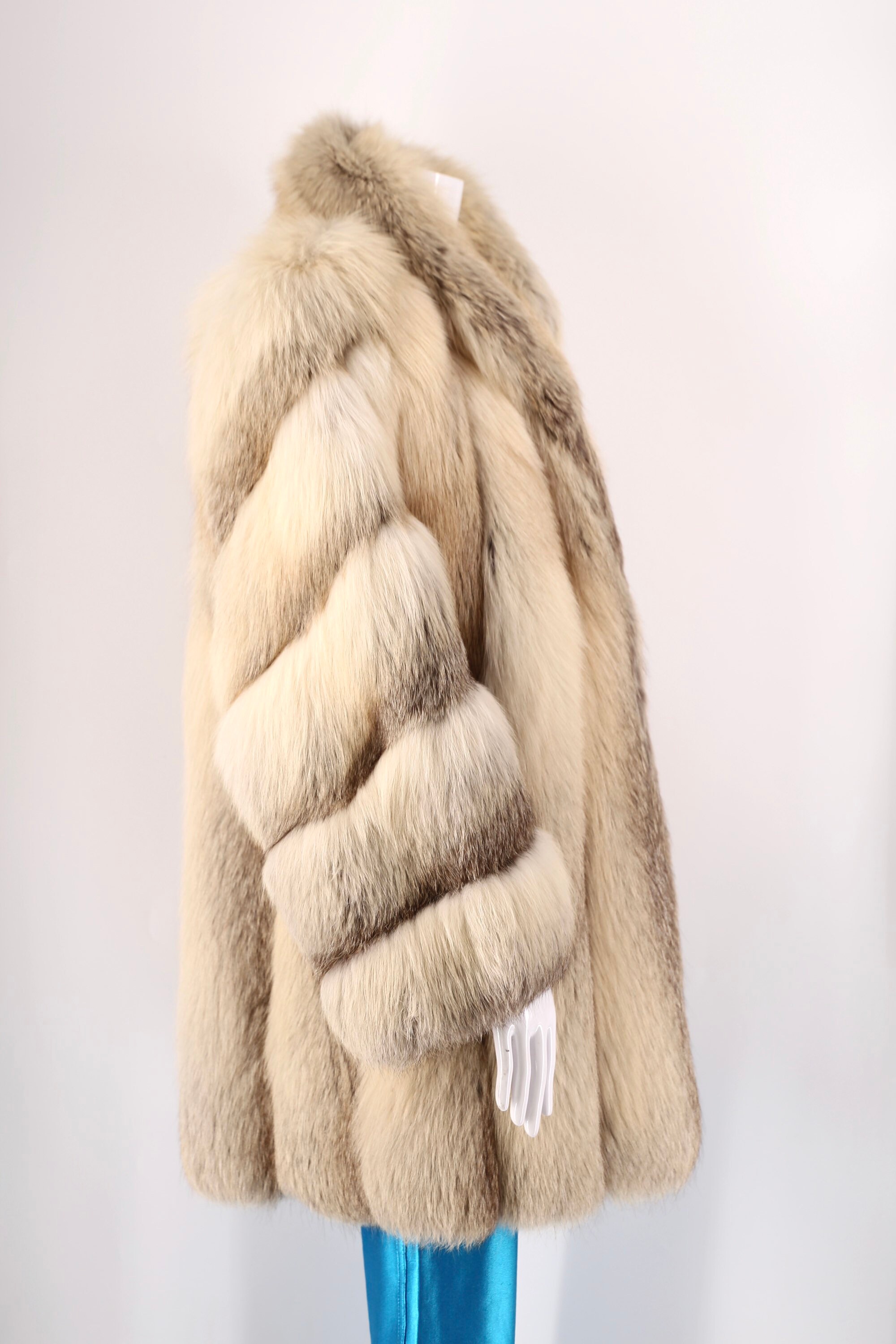 ○クリアランス値下げ○ SAGA FOX/fur coat/Ivory/11size