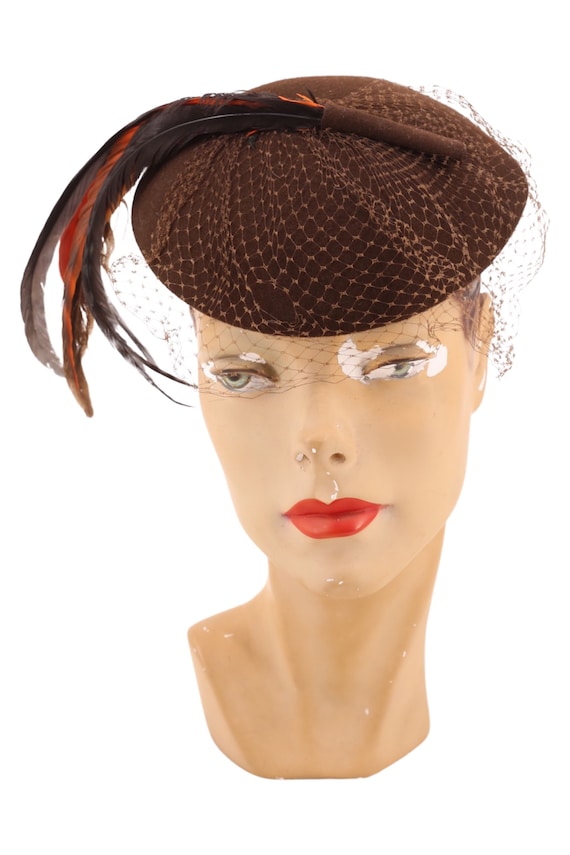 40s 50s brown feather oval tilt hat / vintage 194… - image 2