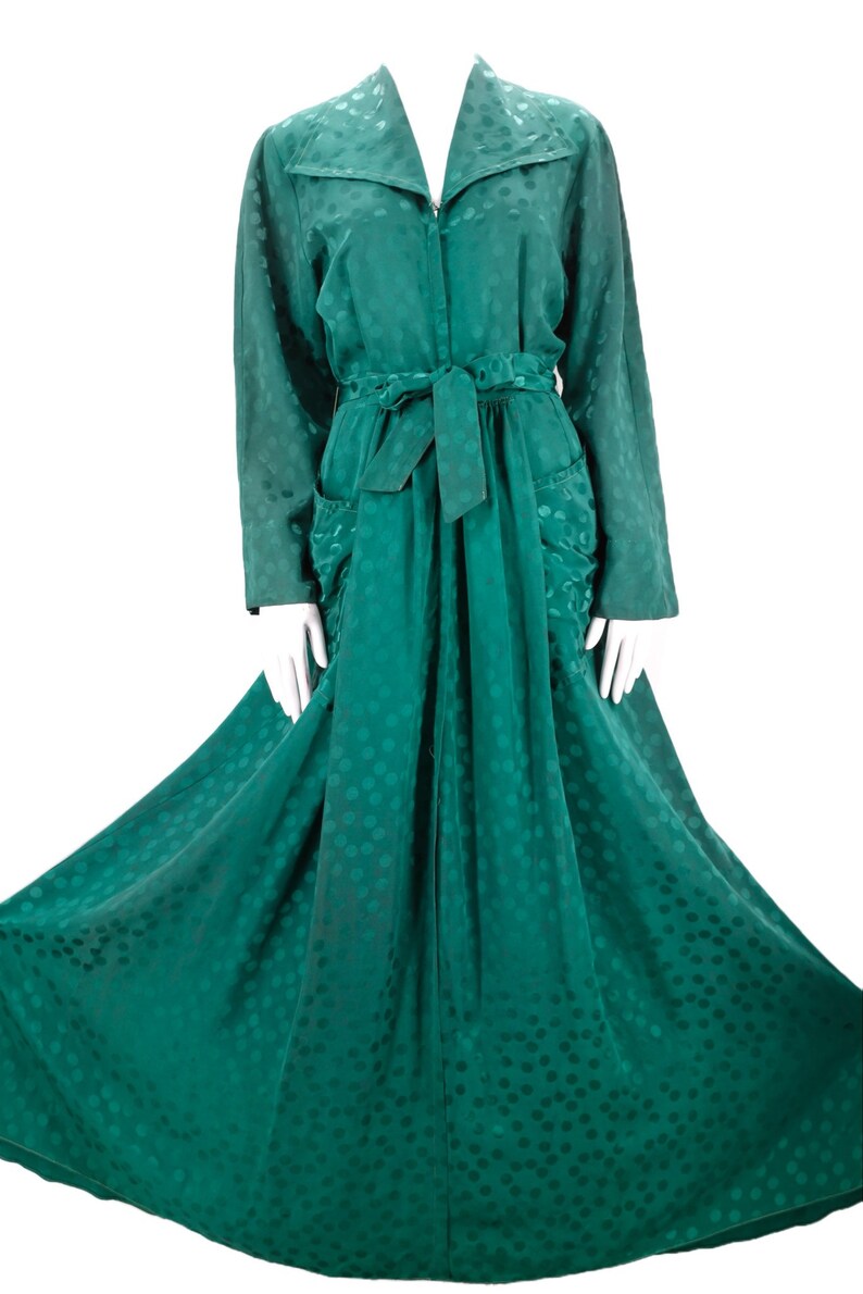 30s rayon Satin emerald dressing gown M / vintage late 1930s 40s dot print zip front dress with wide sweep and sash 1940s S-M image 2